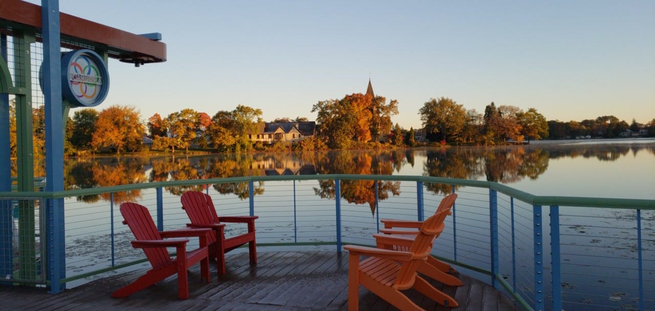 Fowler Lake Boardwalk fall morning