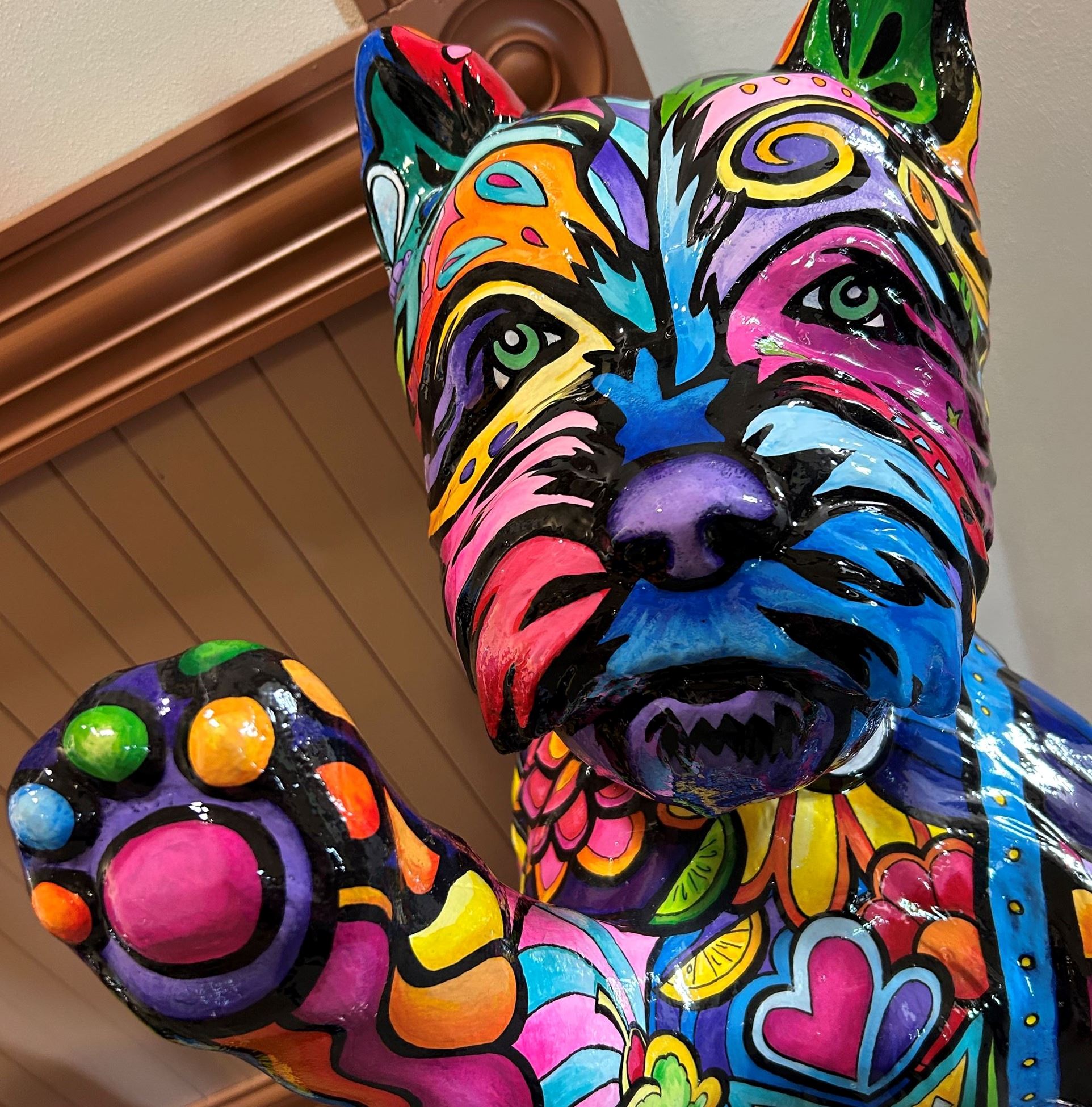 Downtown Toto Closeup